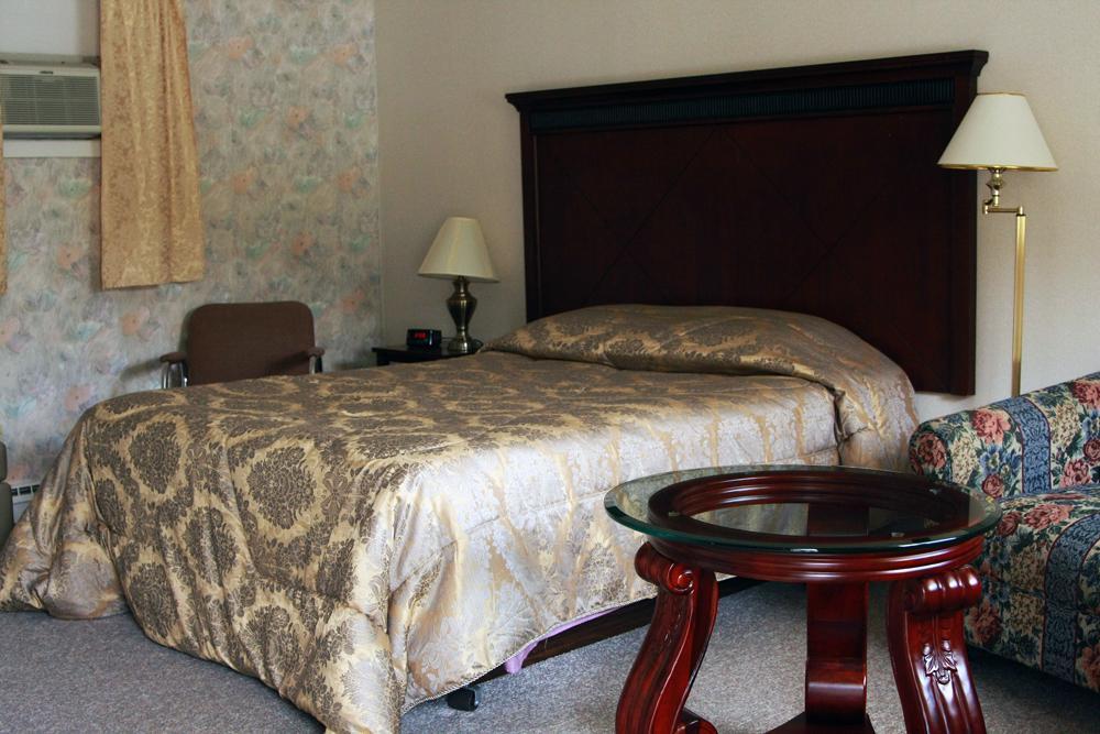 פליזנט ביי Mountain View Motel & Cottages מראה חיצוני תמונה
